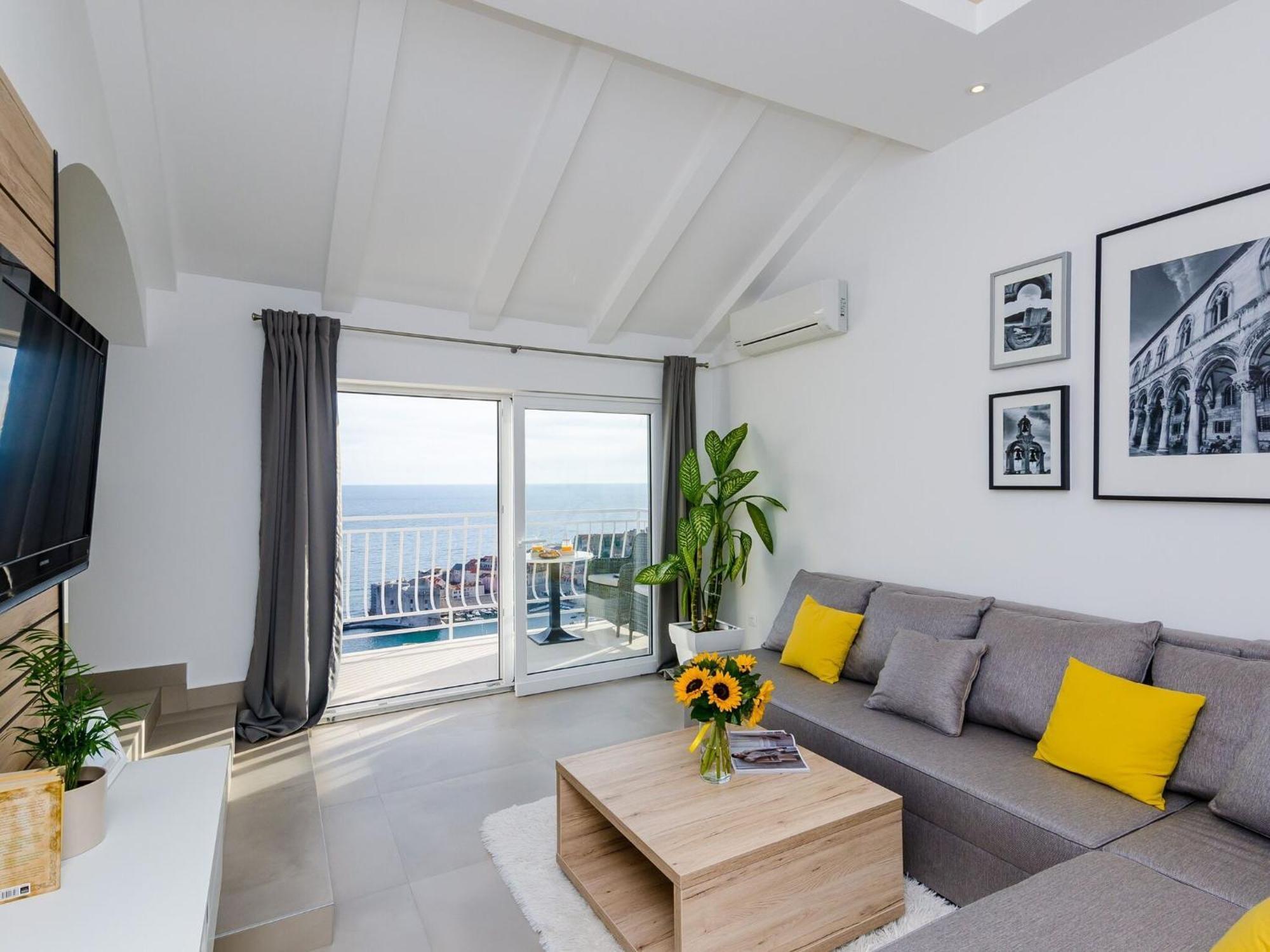 Ploce Apartments-One-Bedroom Apartment With Terrace And Sea View Ντουμπρόβνικ Εξωτερικό φωτογραφία