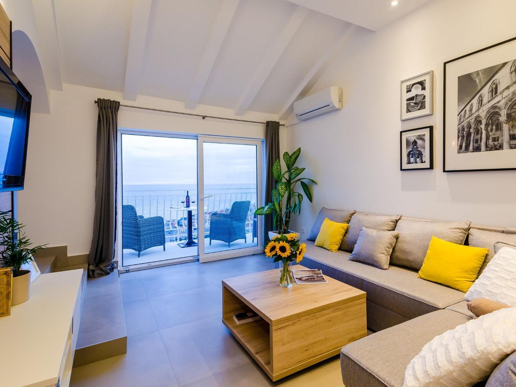 Ploce Apartments-One-Bedroom Apartment With Terrace And Sea View Ντουμπρόβνικ Εξωτερικό φωτογραφία